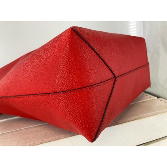 MICHAEL KORS, LARGE SHRIMP SAFFIANO LEATHER SHOULDER BAG - Picture 11 of 15